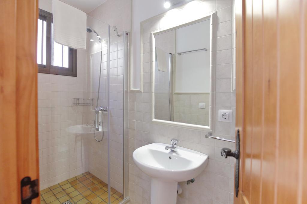 Apartamentos Gravina Tarifa Extérieur photo